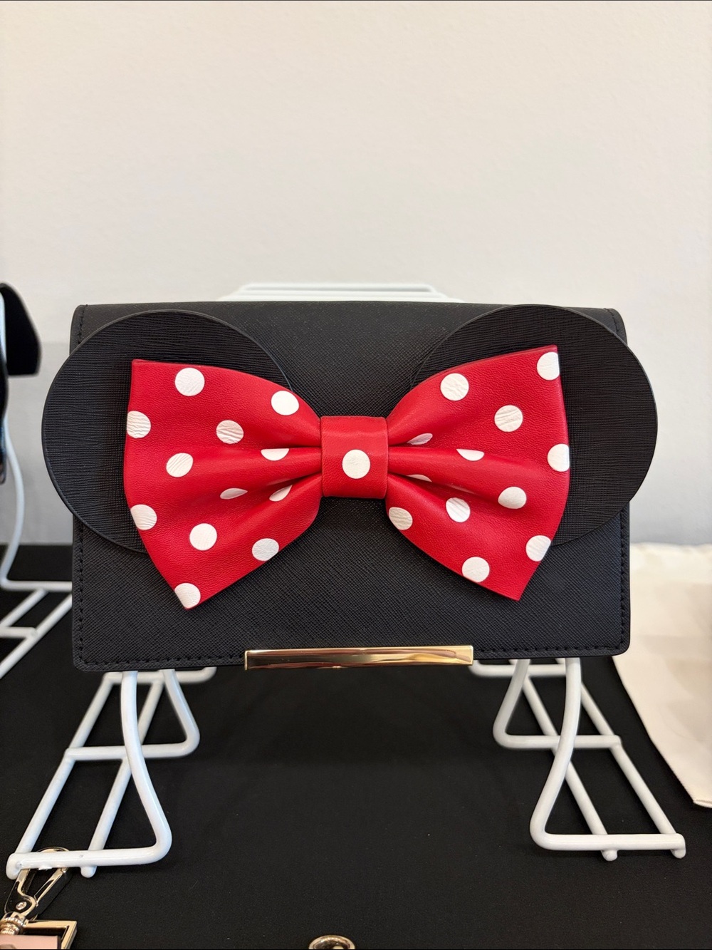 Kate Spade Make it Mine Minnie Mouse Flap